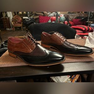 Never worn men’s wingtips